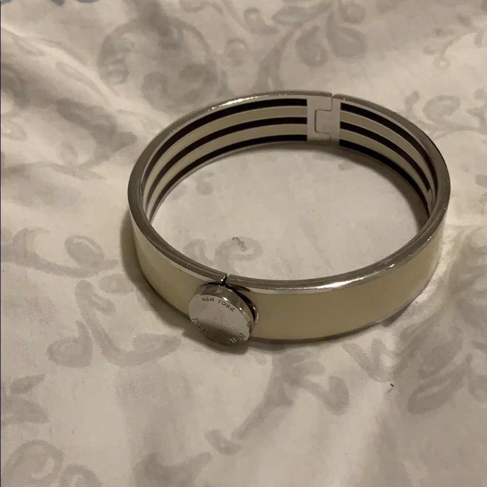 Henri Bendel bracelet